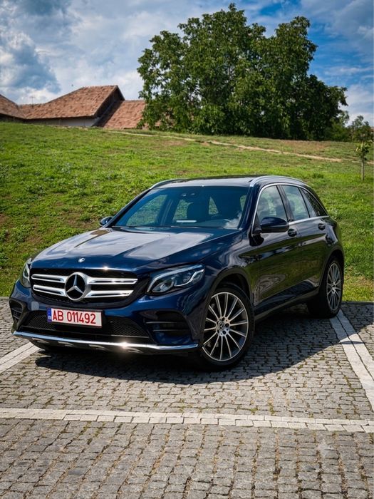 MERCEDES-BENZ GLC