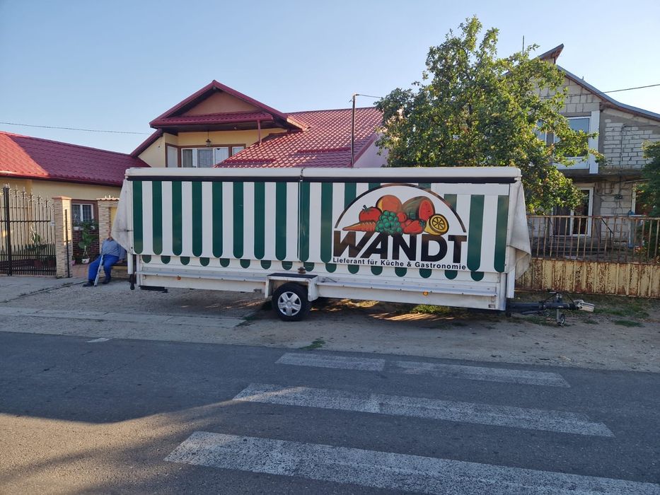 Rulotă magazin ,cort mobil etc
