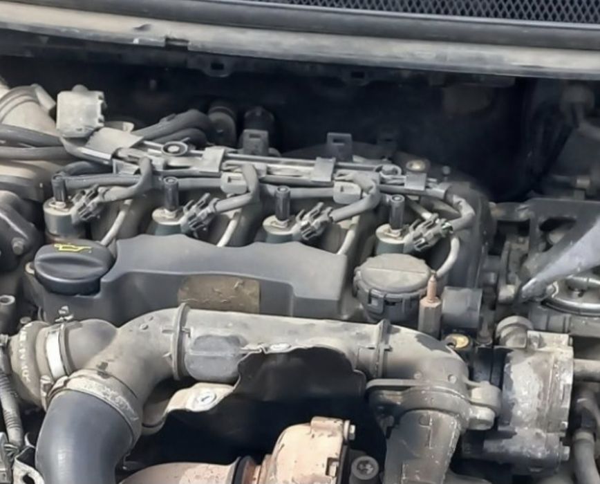 Motor complet cu Injectoare Ford focus 2 1.6 diesel 109 CP
