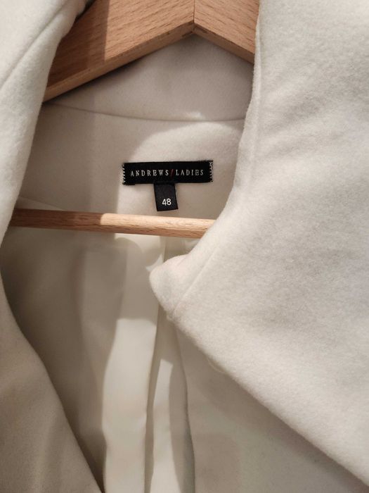 Палто бяло Andrews, дамско М/L