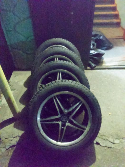 R16 литые диски 5x114.3 тойота