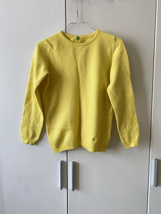 Пуловери дамски по 10 лв