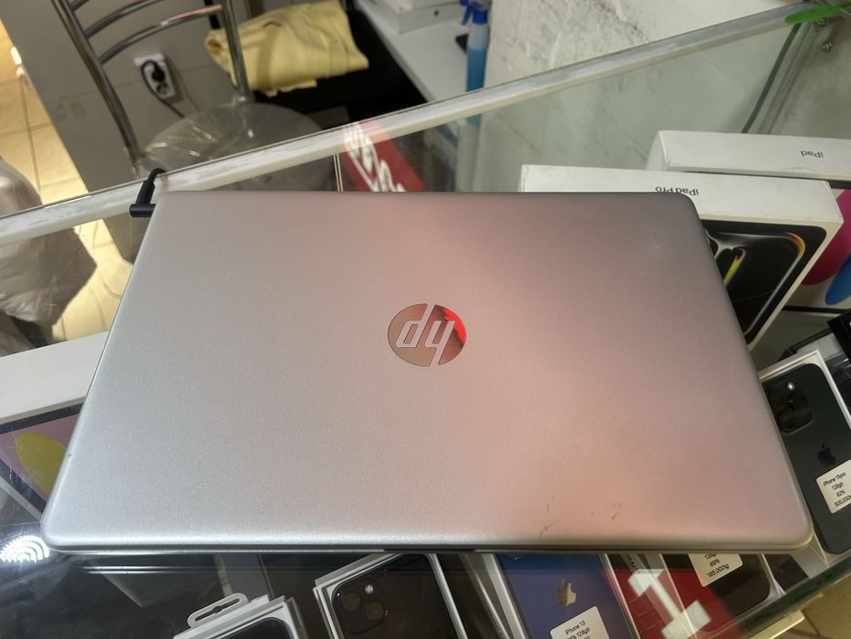 Ноутбук HP 2024