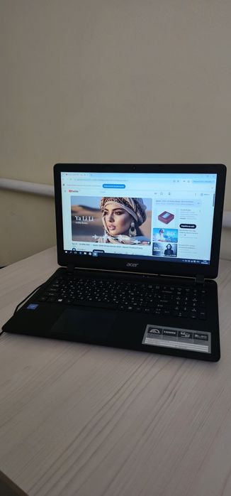Ноутбук Acer в хорошем состоянии