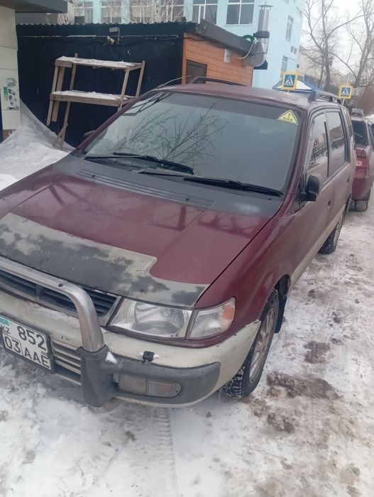 Митсубиси шариот 1994