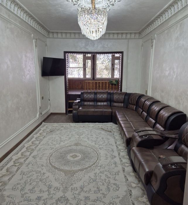 Аренда 3 комнатной квартиры на 1-этаже Юнусабад 19 Ор-р Батальон