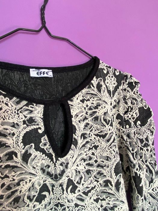 Дамски вталени рокли