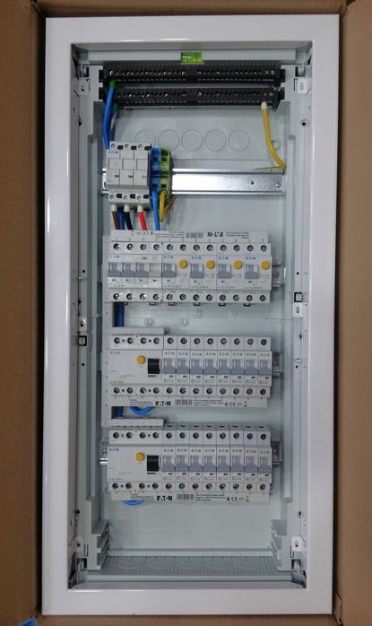 Tablouri electrice complet echipate, noi, 48 module, Eaton, NOI