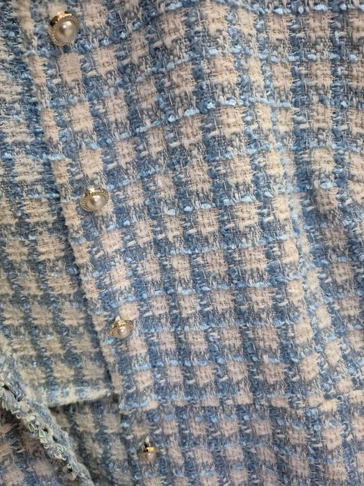 Синя рокля от букле