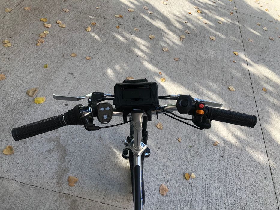 Продавам електрическо колело