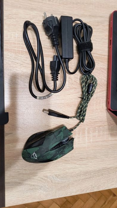 Лаптоп HP 15 – За работа, училище и мултимедия!