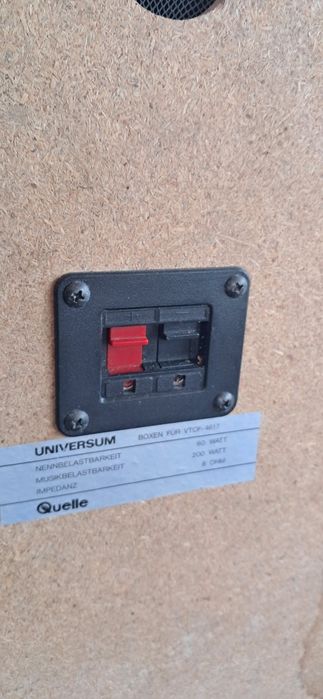 Boxe universum 200