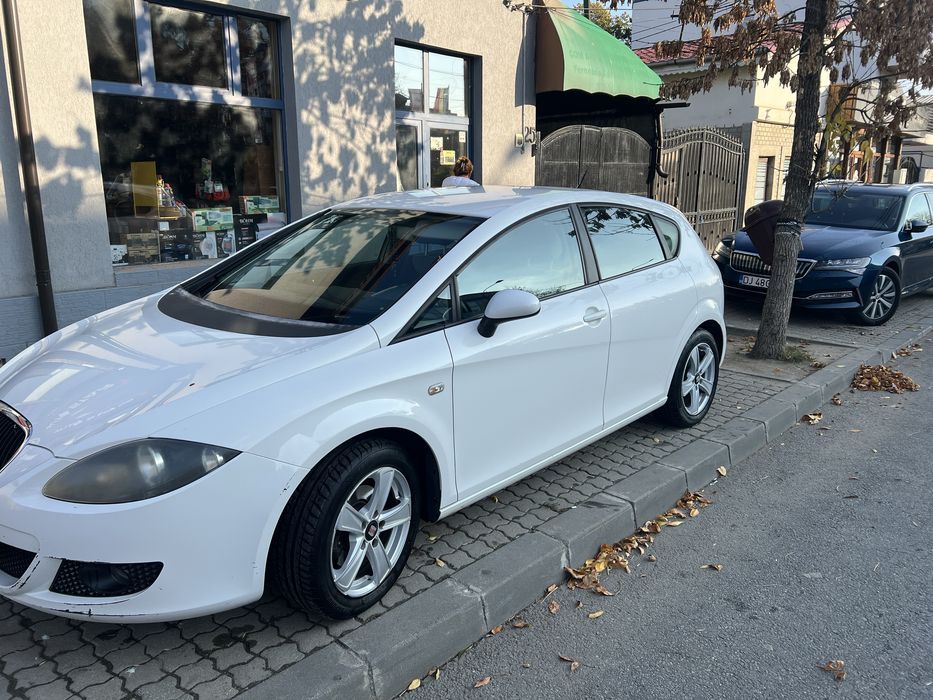 SEAT Leon 2008 — imagine 3