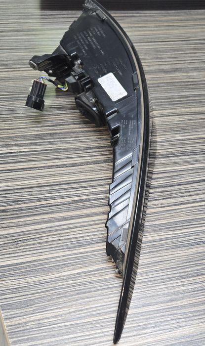 Stop .stgnga Stop tripla lampa aripa led land rover rangerover evoque 2 l551 k8d213404 k8d213404ad
