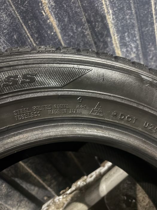 Шина R15 фирмы DUNLOP