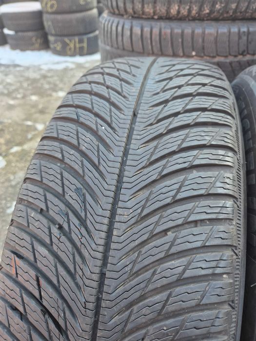 2 Anvelope de IARNA - 225/60/18 - Michelin CA UNELE NOI DOT 2023 RFT