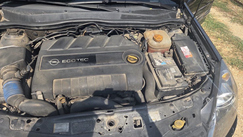 Vand opel astra h 1.9 cdti an 2005 citit descrierea cu atentie