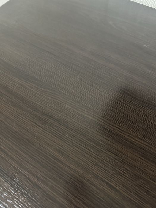 Продам стол . В отличном состоянии.