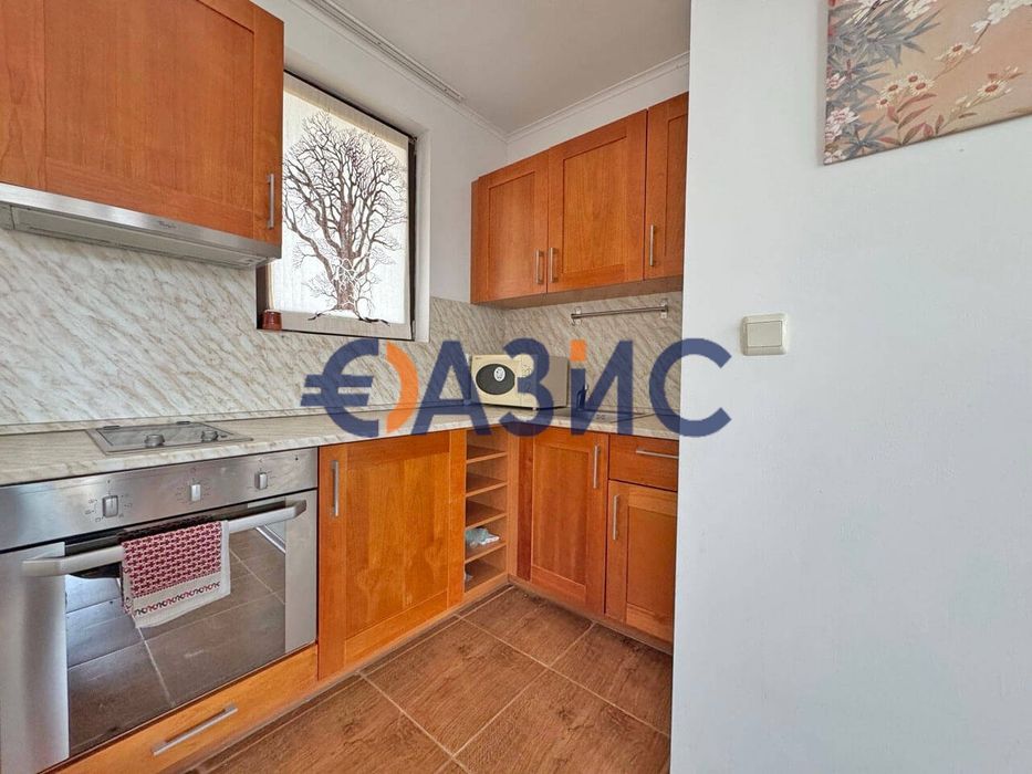 Продава се Двустаен апартамент в с. Кошарица, Област Бургас - 70 кв.м за 856 €/кв.м - Снимка #5