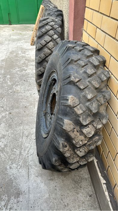 Продам колеса  зил 131