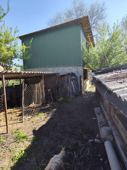 Продается теплый шпальный дом