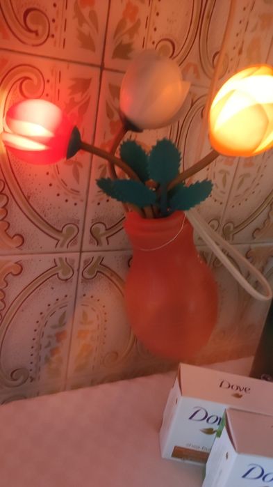 Нощна лампа за стена