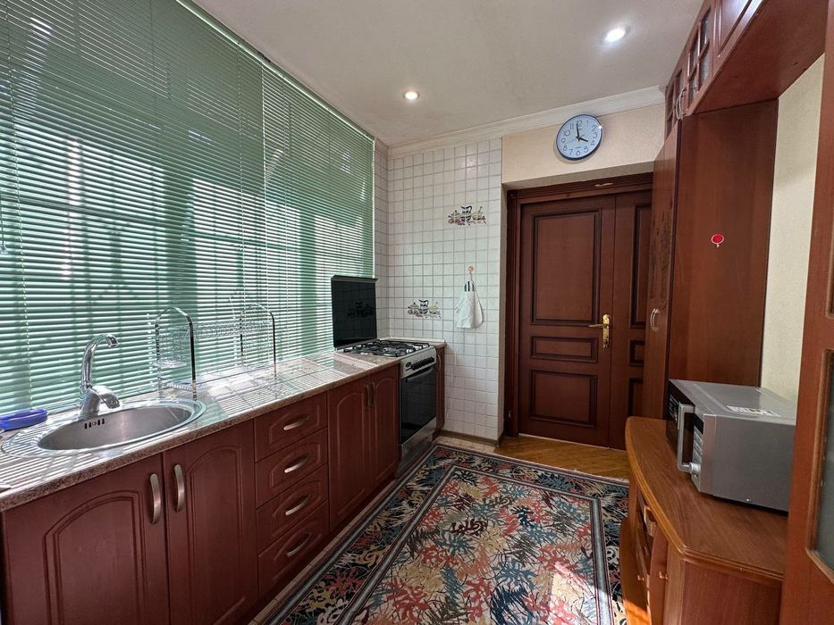 5/2/4 200м2 ДАРХАН центр СВОЯ м. ХАМИД АЛИМДЖАН  ПУШКИНА Спецплан