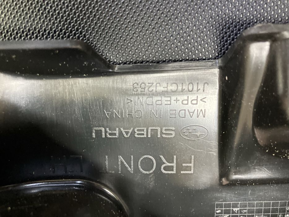 Ляв и десен калобран за Subaru  XV Субару ХВ 2012-2018г