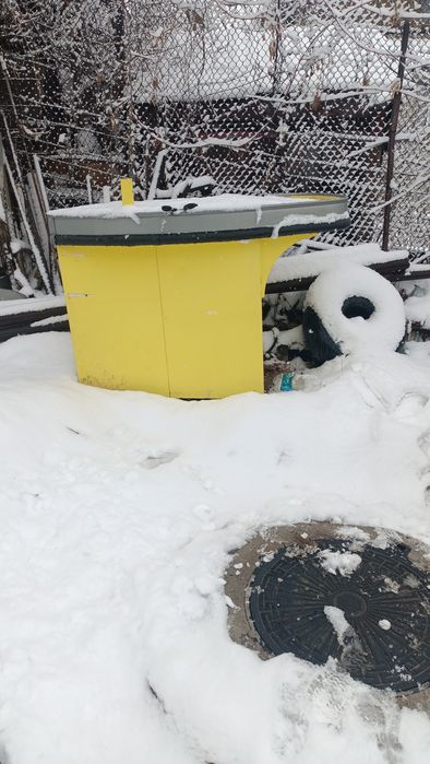 Продам ветринный холодильник