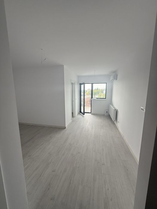 Garsoniera HILS REPUBLICA + loc parcare