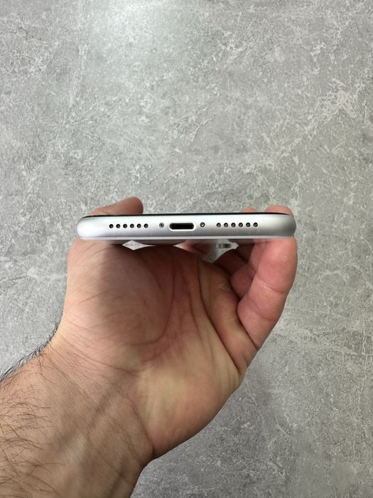 iPhone Xr 64GB White