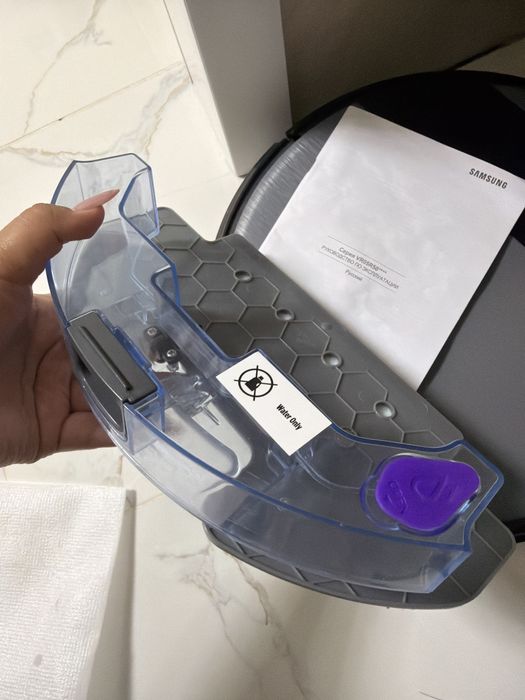 Робот пылесос samsung серия VR05R50***