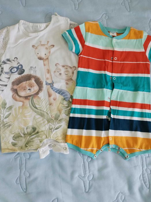 Лот бебешки дрехи 0-12 месеца