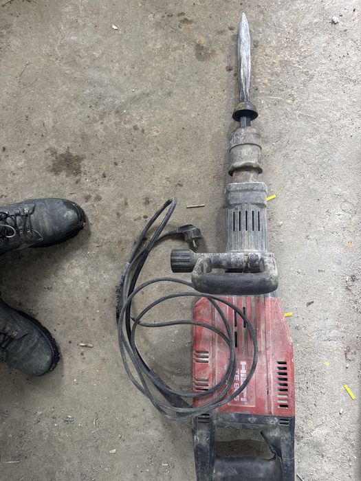 Продам отбойный молоток PIT и Hilti