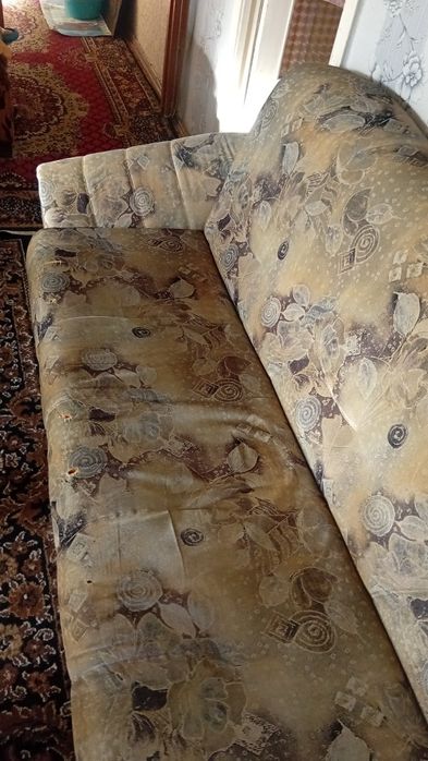 Отдам диван бесплатно