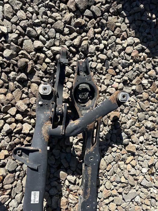 Заден мост за VW tiguan