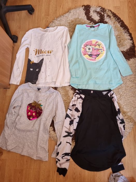 Bluze noi+tricouri la 10 ron