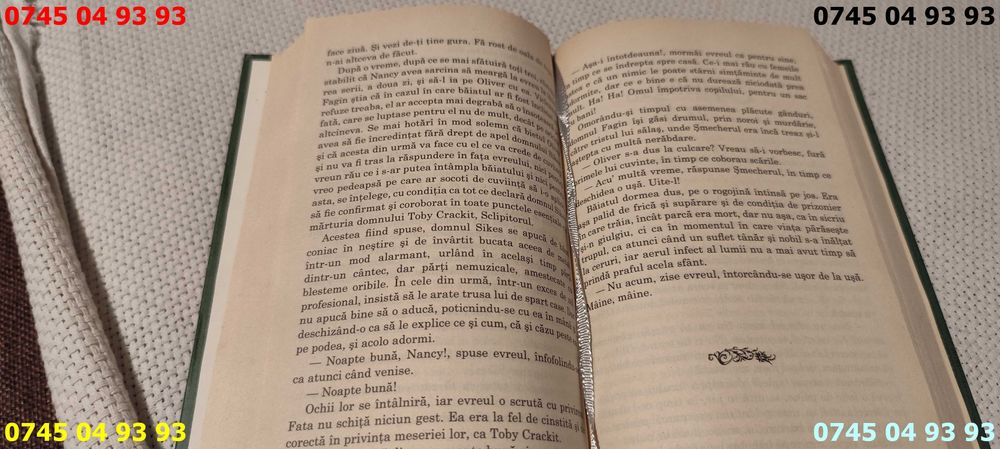 carte carti OLIVER TWIST charles dickens noua volumul 3
