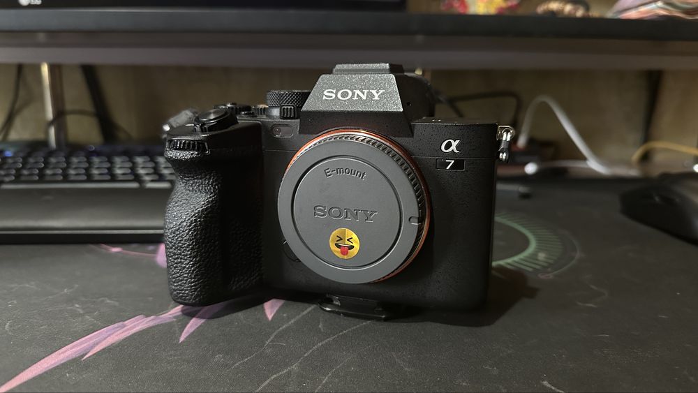 Продаю Sony a7m4