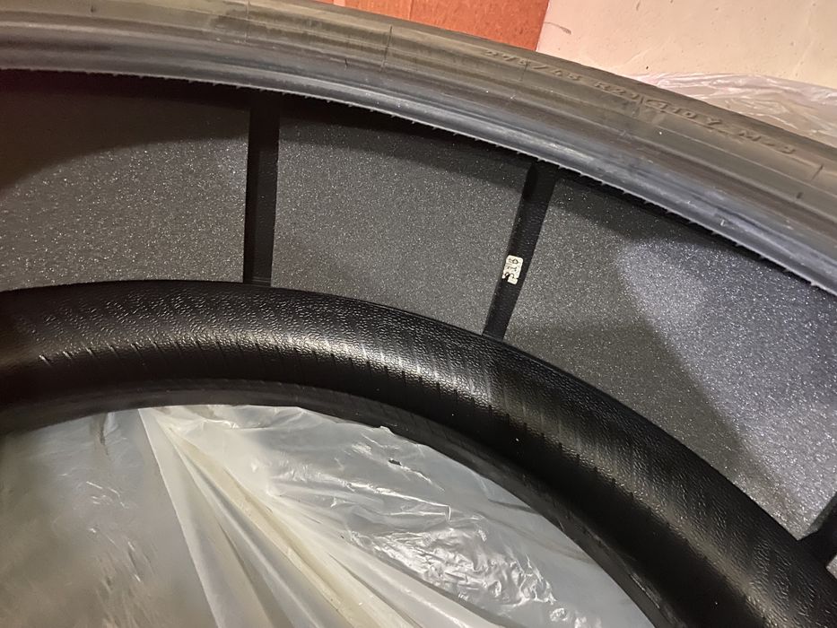 Pirelli Scorpion zero 275/45/21 всесезонная комплект