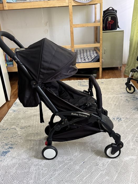 Продам прогулочная коляска легкая