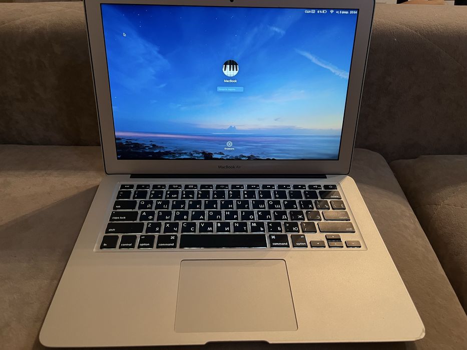 Aplle Macbook air 13