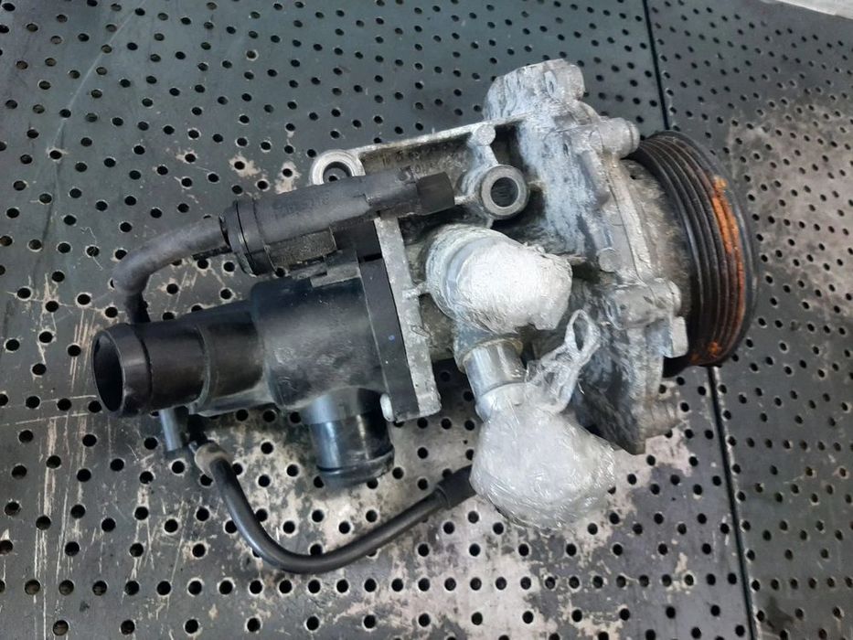 pompa apa cu termostat 1.8 cdi  651901   mercedes a-class w176 b-class w246 cla gla  a6512000501