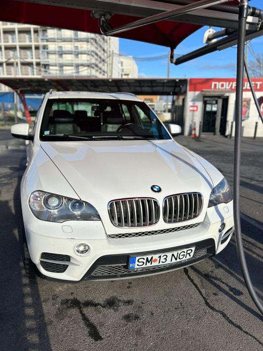 Vând BMW X5 /40D 306 cai
