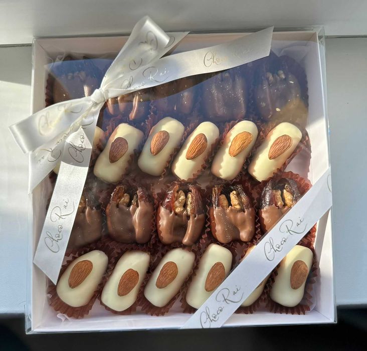 финики и жент в шоколаде