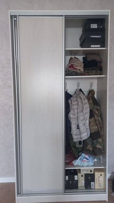 Срочно продам прихожку. В отличном состочнии
