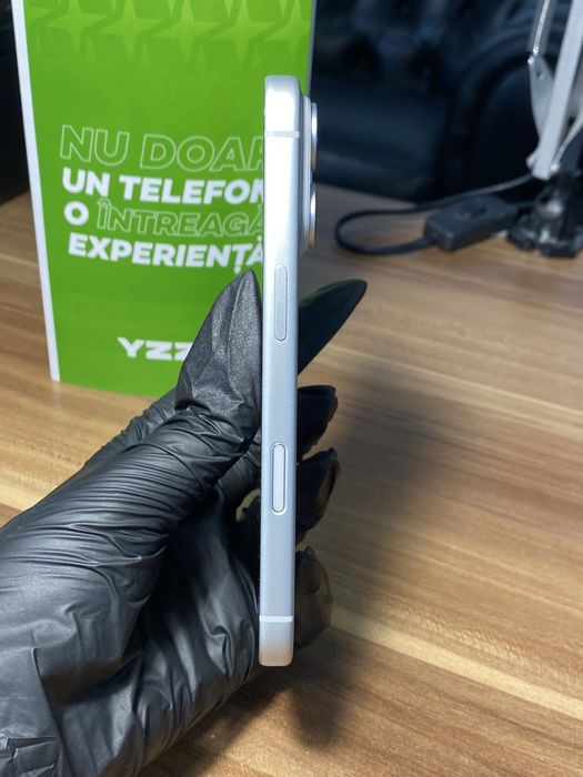 iPhone 17 Pro • 256 GB • Silver