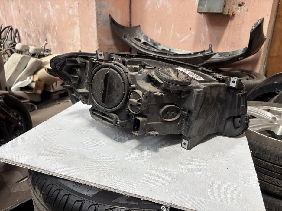 Ляв фар BMW F10.
