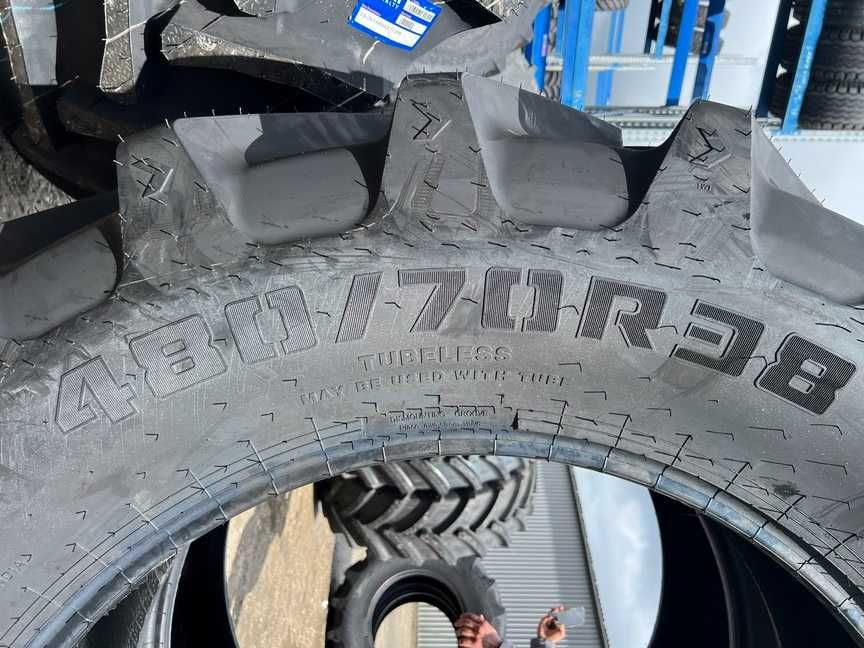 Anvelope 480/70R38 pentru tractor spate cu livrare rapida