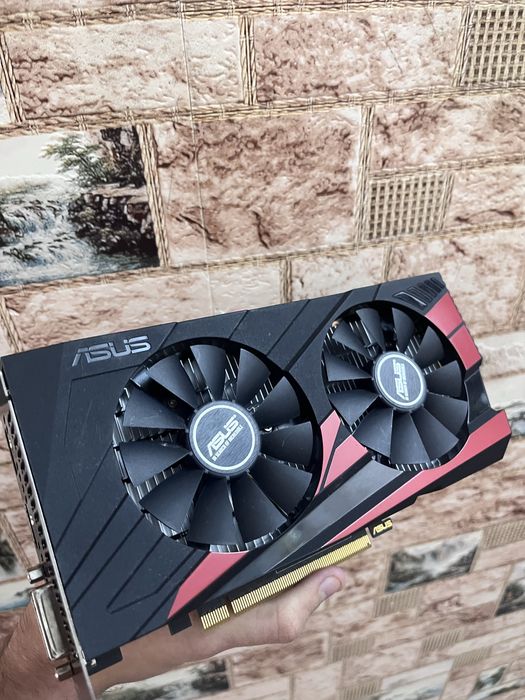 Видеокарта GTX 1050